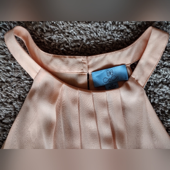 CeCe Pleated Halter Neck Sleeveless Peach Blouse Medium NWT - Picture 3 of 9